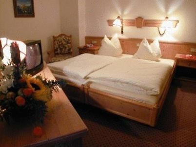 Hotel Restaurant Hassia Frielendorf ห้อง รูปภาพ